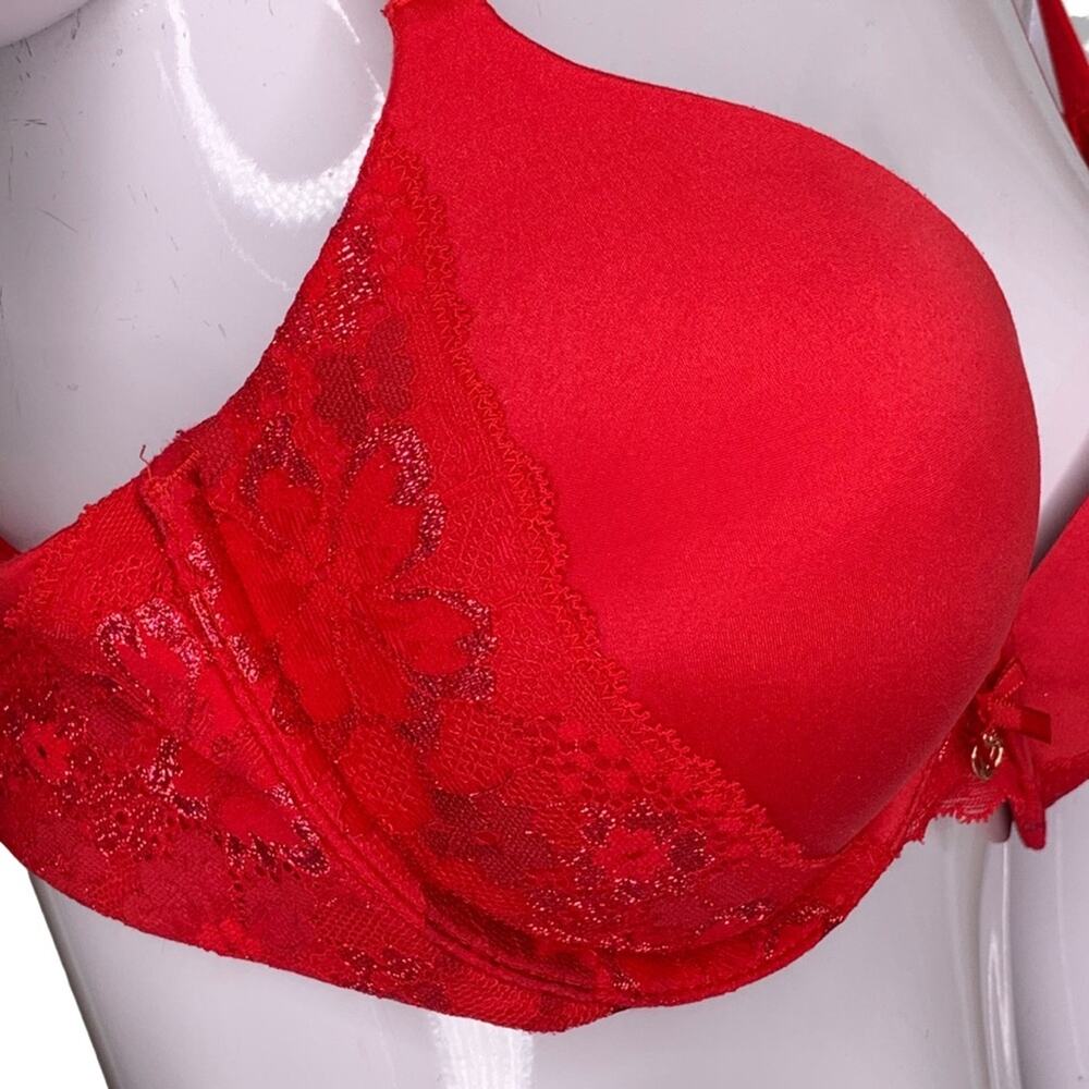 Victoria's Secret Push-Up Satin & Shimmer Lace Red Bra Adjustable Straps Sz 36C - Picture 5 of 10
